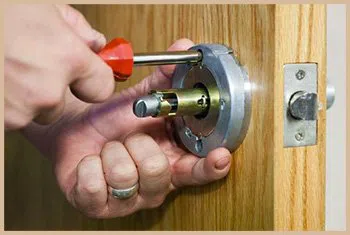 Elite Locksmith Services Hollywood, FL 954-283-1561 - 6-locks-replace